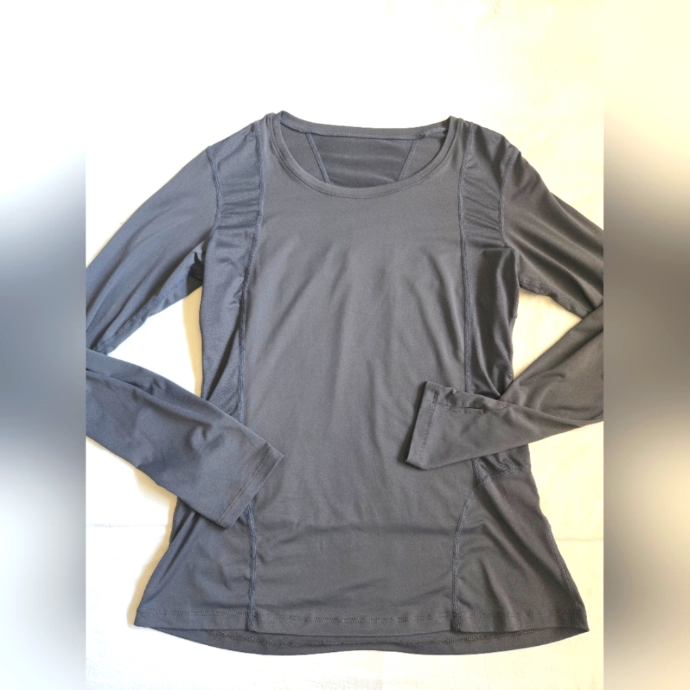 Gray Long Sleeve Women's Athletic Jogging Workout Top Size Medium